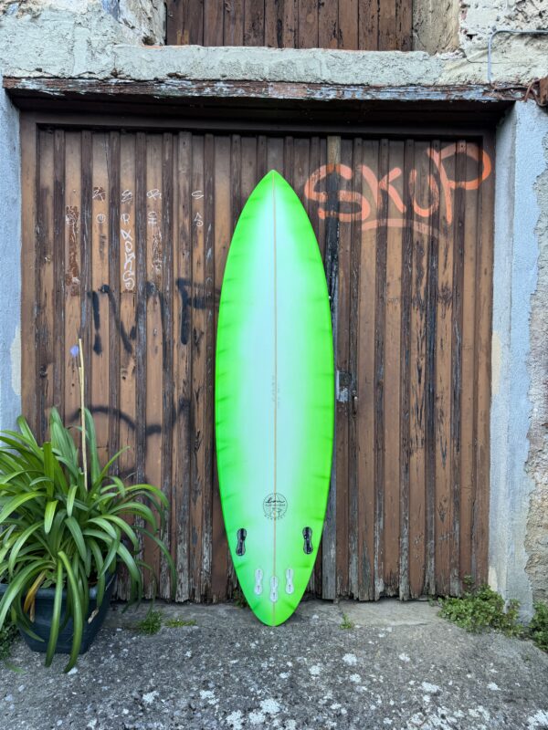 Low Tide - Imagen 2